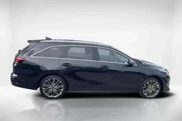 Kia Ceed (2023) thumbnail 6