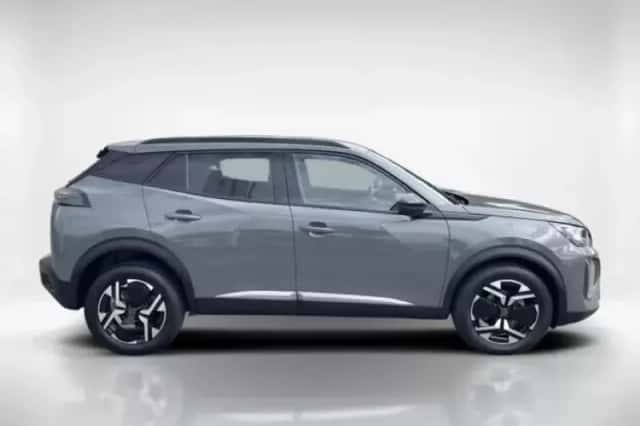 Peugeot 2008 (2024) thumbnail 6