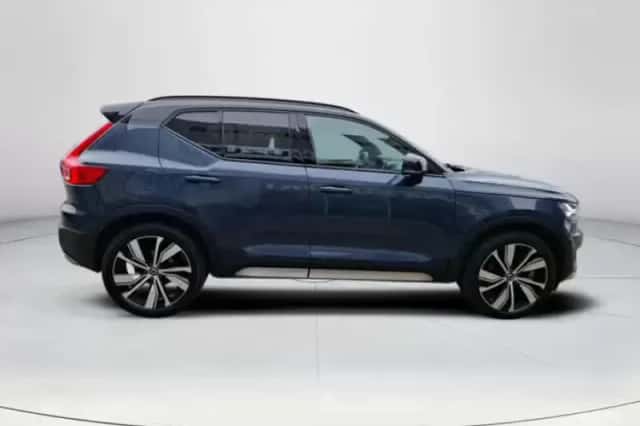 Volvo XC40 (2022) thumbnail 6