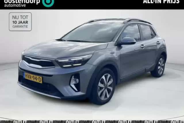 Kia Stonic (2025) thumbnail 1