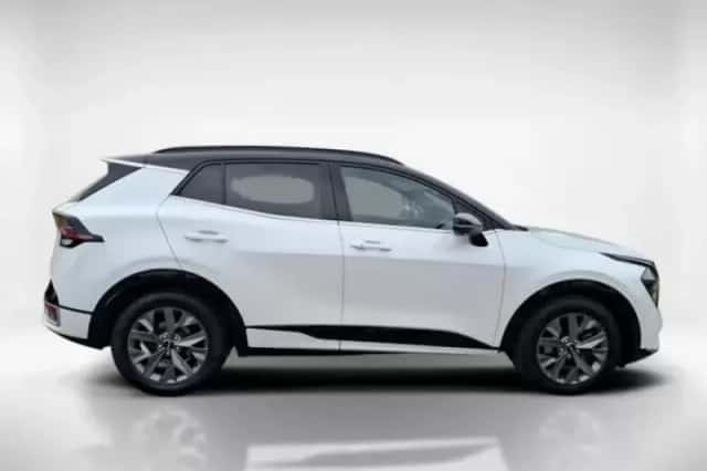 Kia Sportage (2024) thumbnail 6