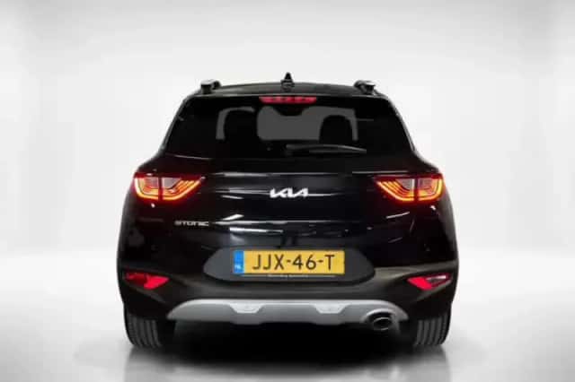 Kia Stonic (2025) thumbnail 4