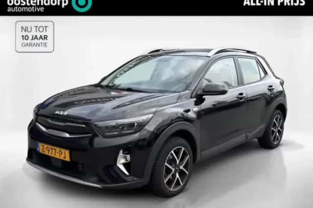 Kia Stonic (2024) thumbnail 1