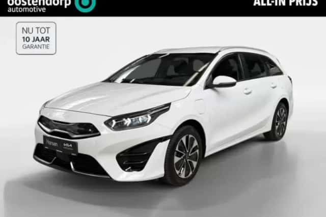 Kia Ceed (2023) thumbnail 1