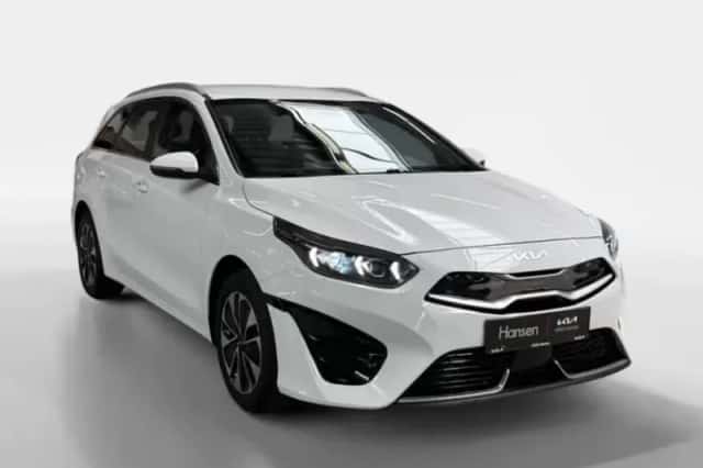 Kia Ceed (2023) thumbnail 4