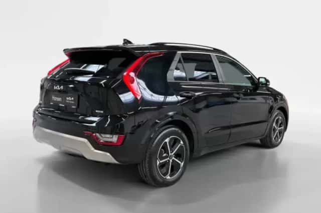 Kia Niro (2022) thumbnail 2