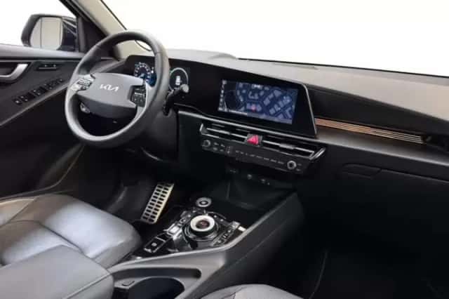 Kia Niro (2022) thumbnail 3
