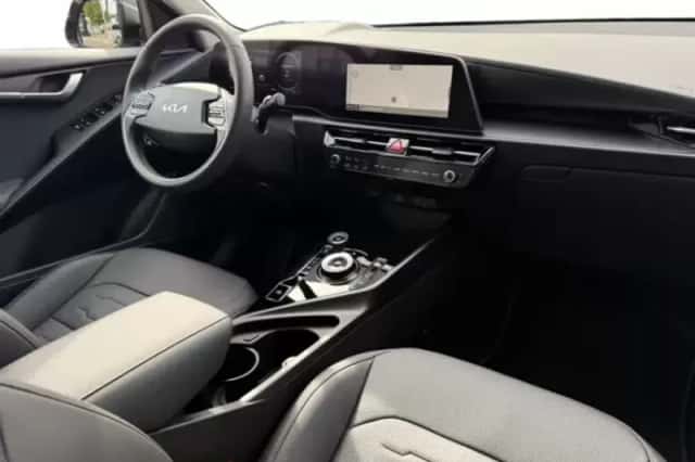 Kia Niro EV (2026) thumbnail 3