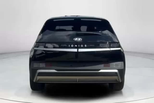 Hyundai Ioniq 5 (2026) thumbnail 4