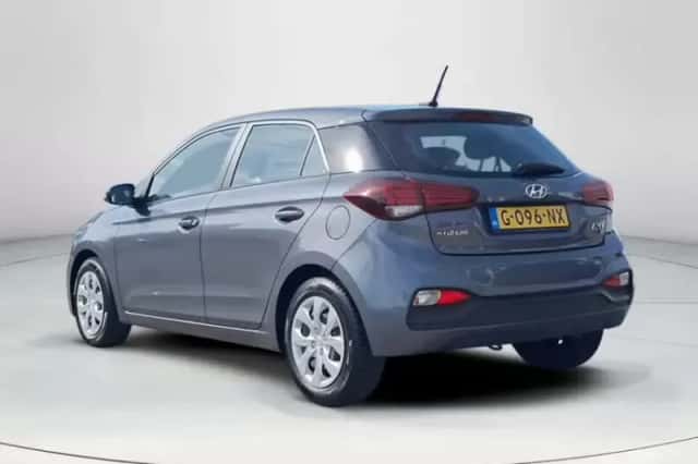 Hyundai i20 (2019) thumbnail 3