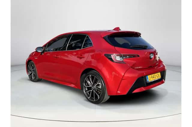 Toyota Corolla (2020) thumbnail 3