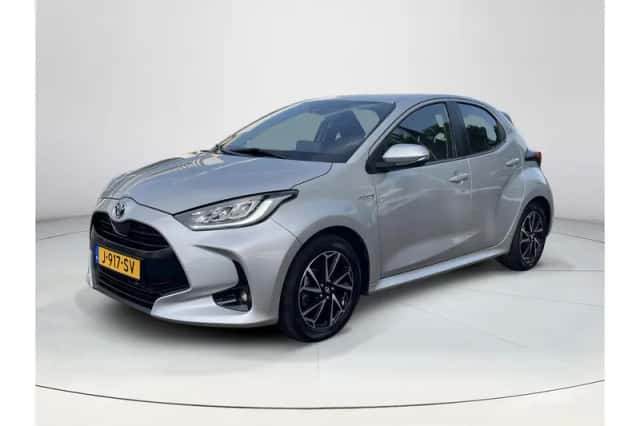 Toyota Yaris (2020) thumbnail 1