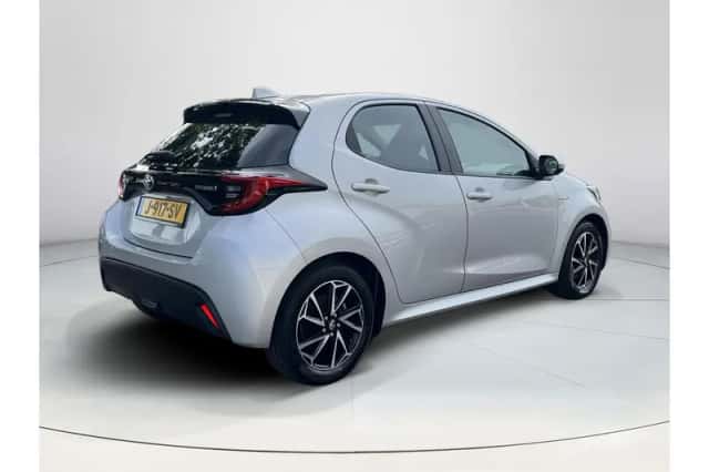 Toyota Yaris (2020) thumbnail 5