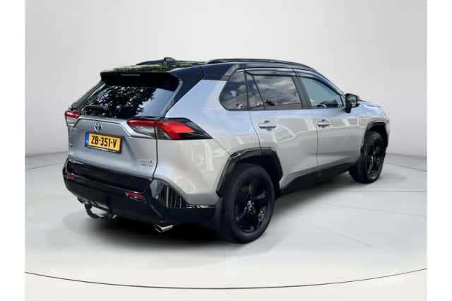 Toyota RAV4 (2019) thumbnail 5