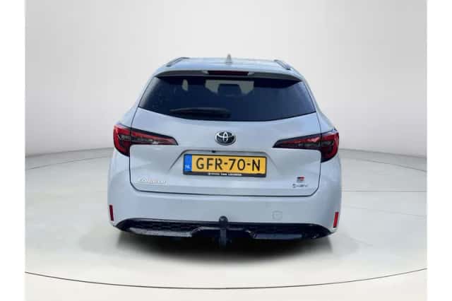 Toyota Corolla (2024) thumbnail 4
