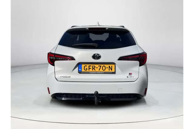 Toyota Corolla (2024) thumbnail 4