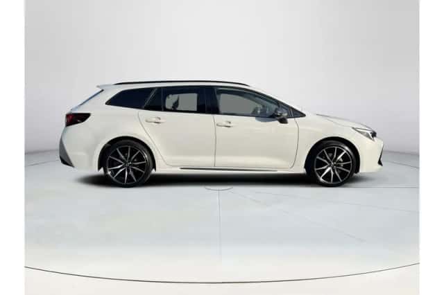 Toyota Corolla (2024) thumbnail 6