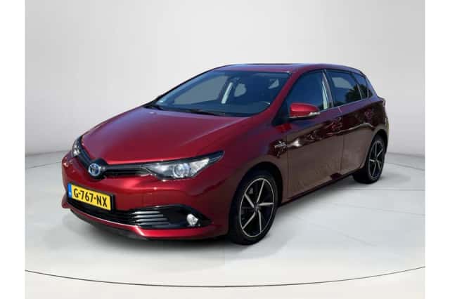 Toyota Auris (2018) thumbnail 1