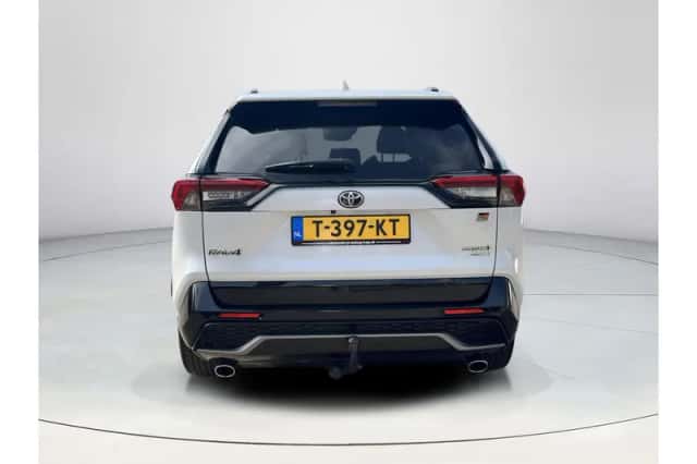 Toyota RAV4 (2022) thumbnail 4