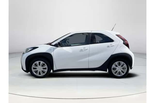 Toyota Aygo X (2023) thumbnail 2