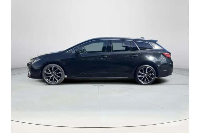 Toyota Corolla (2022) thumbnail 2