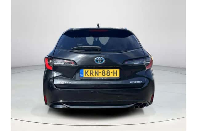 Toyota Corolla (2022) thumbnail 4