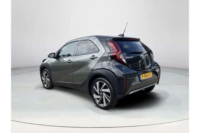 Toyota Aygo X (2022) thumbnail 3