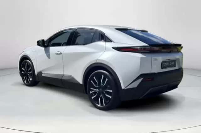 Toyota C-HR+ (2026) thumbnail 3