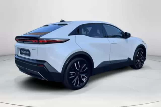 Toyota C-HR+ (2026) thumbnail 6