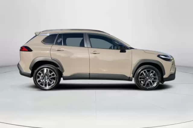 Toyota Corolla Cross (2026) thumbnail 6