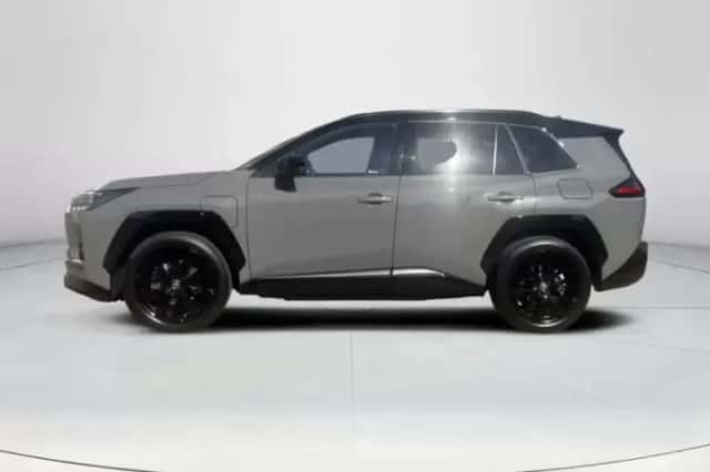 Toyota RAV4 (2026) thumbnail 2