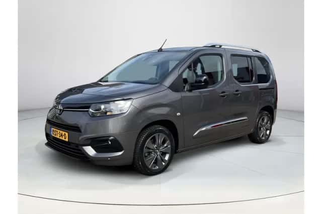 Toyota ProAce City Verso (2022) thumbnail 1