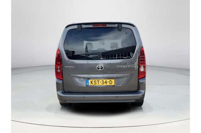 Toyota ProAce City Verso (2022) thumbnail 4