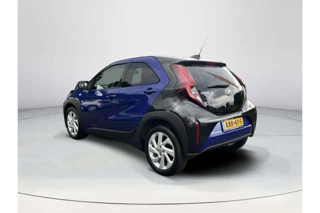 Toyota Aygo X (2022) thumbnail 3