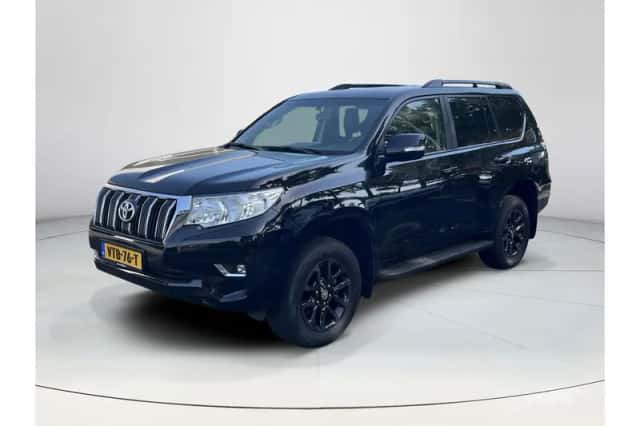 Toyota Land Cruiser (2022) thumbnail 1