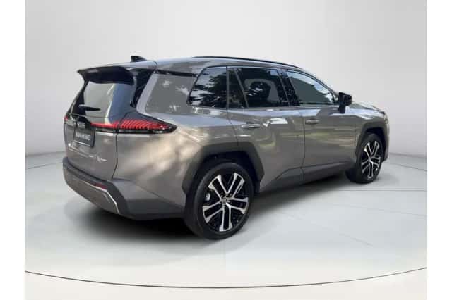 Toyota RAV4 (2026) thumbnail 5
