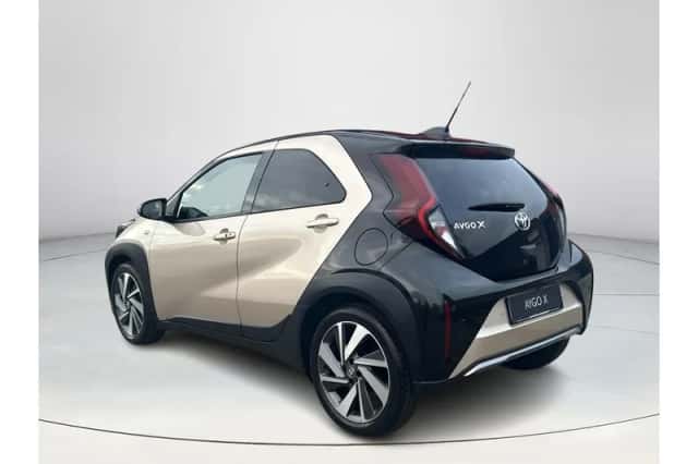 Toyota Aygo X (2022) thumbnail 2