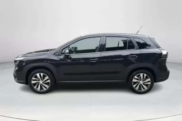 Suzuki S-Cross (2026) thumbnail 2