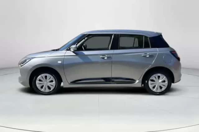 Suzuki Swift (2026) thumbnail 2