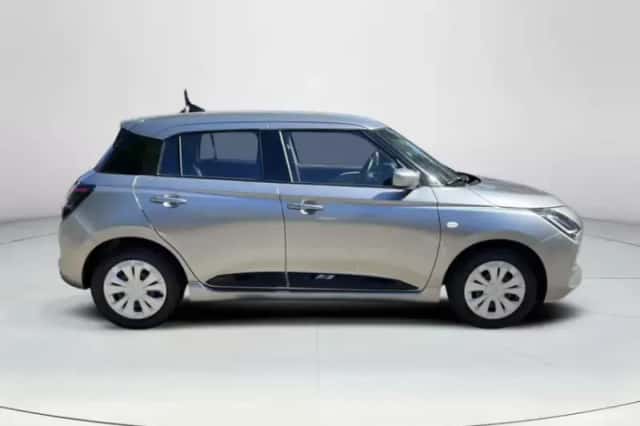 Suzuki Swift (2026) thumbnail 6