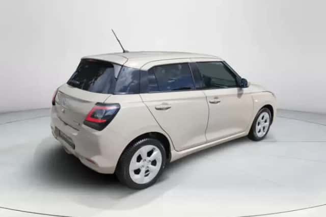 Suzuki Swift (2025) thumbnail 5
