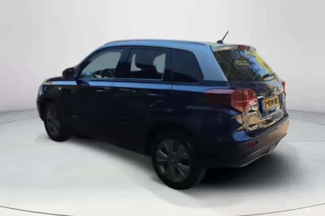 Suzuki Vitara (2024) thumbnail 3