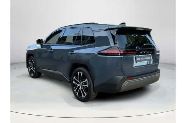 Toyota RAV4 (2026) thumbnail 3