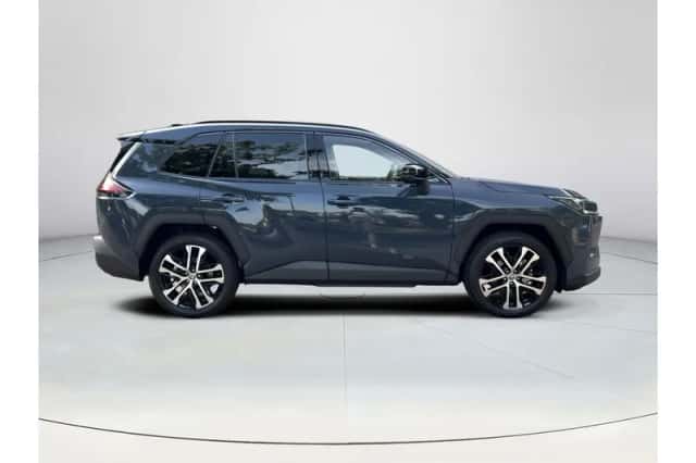 Toyota RAV4 (2026) thumbnail 6