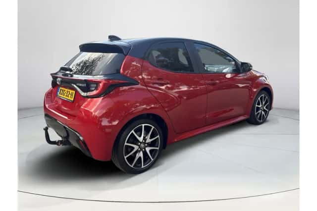 Toyota Yaris (2022) thumbnail 5