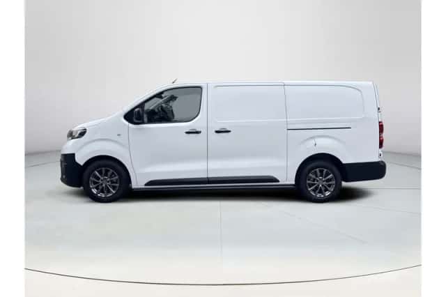 Toyota Proace (2024) thumbnail 2