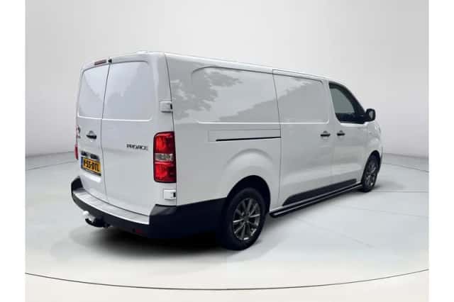 Toyota Proace (2024) thumbnail 5