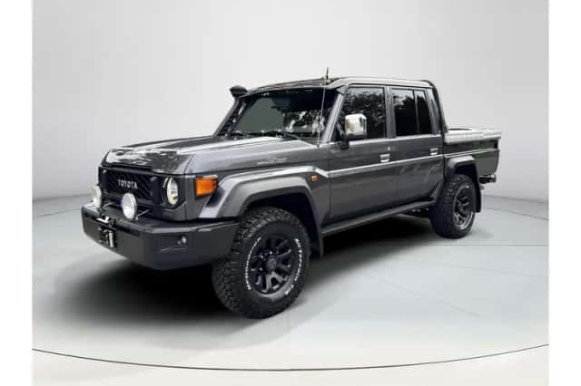 Toyota Land Cruiser (2024) thumbnail 1