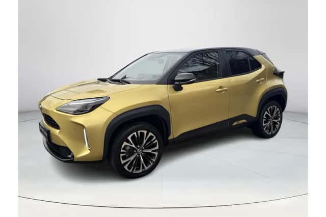 Toyota Yaris Cross (2024) thumbnail 1