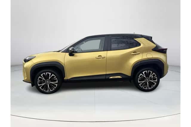 Toyota Yaris Cross (2024) thumbnail 2